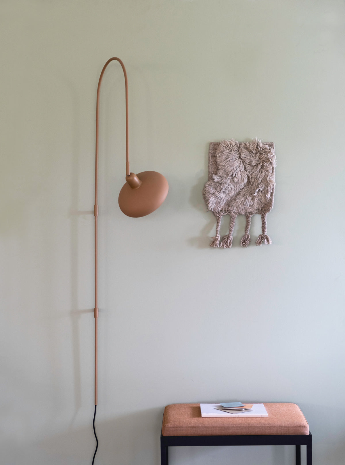 KRUM | SPRING WALL LIGHT 03
