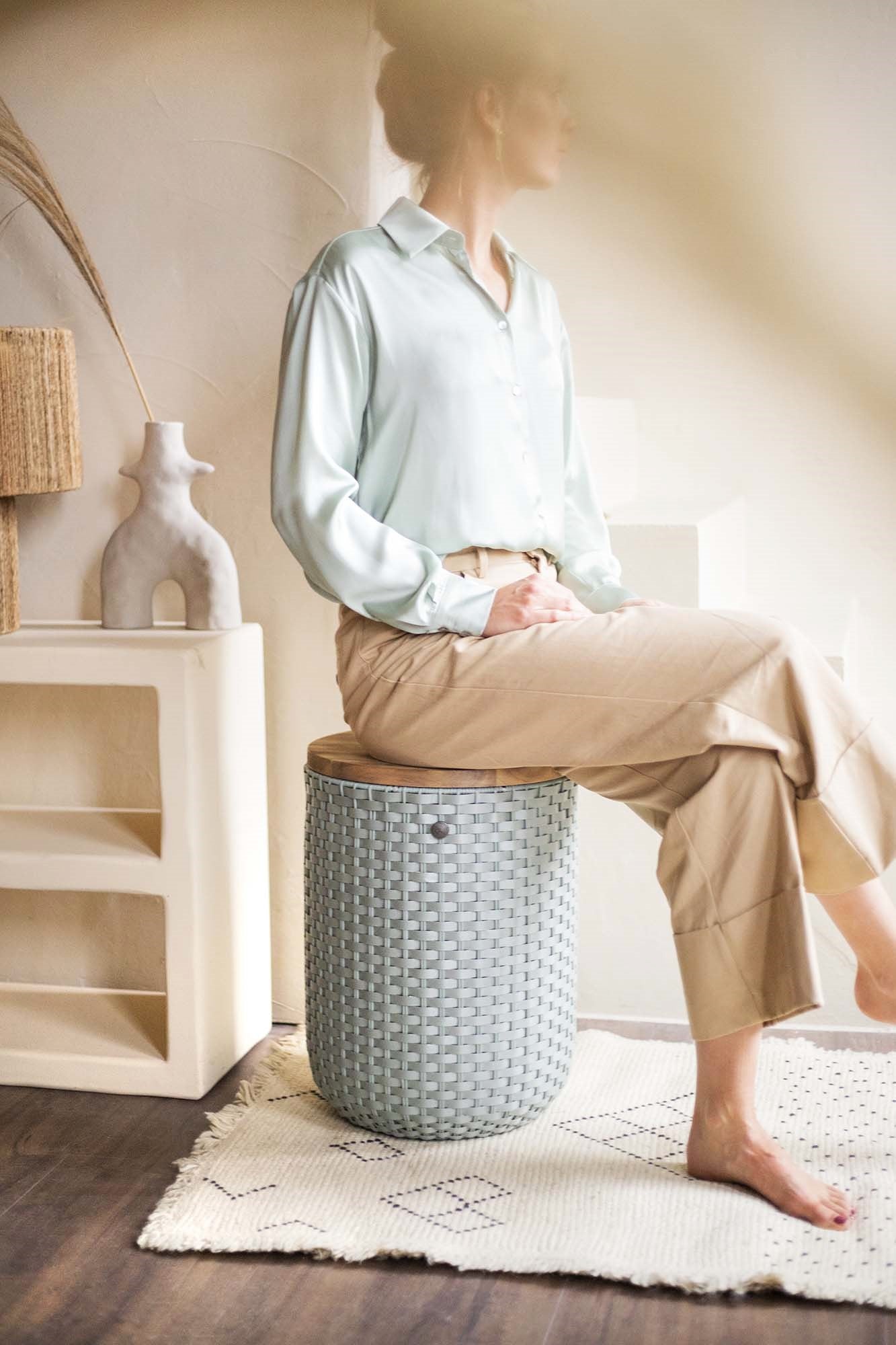 'HALO SIT' STORAGE/COFFEE TABLE/SEAT