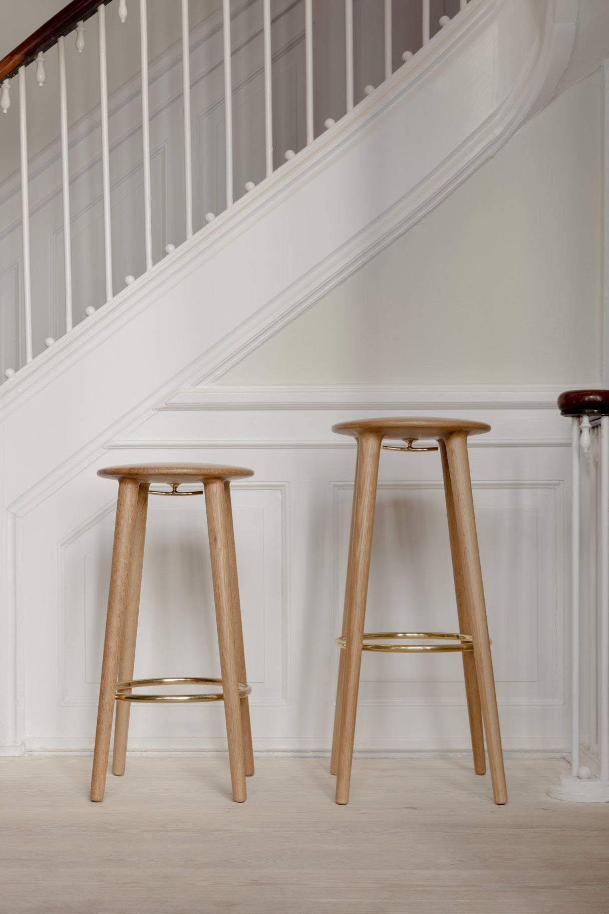 SOCIALITE | BAR STOOL
