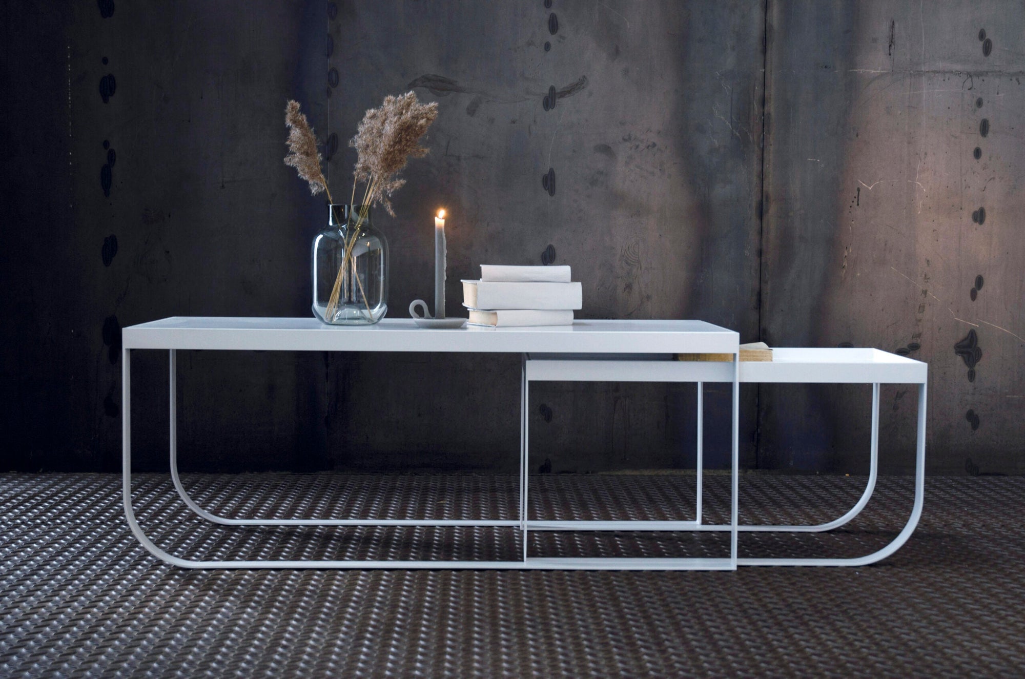 SLEDE COFFEE TABLE