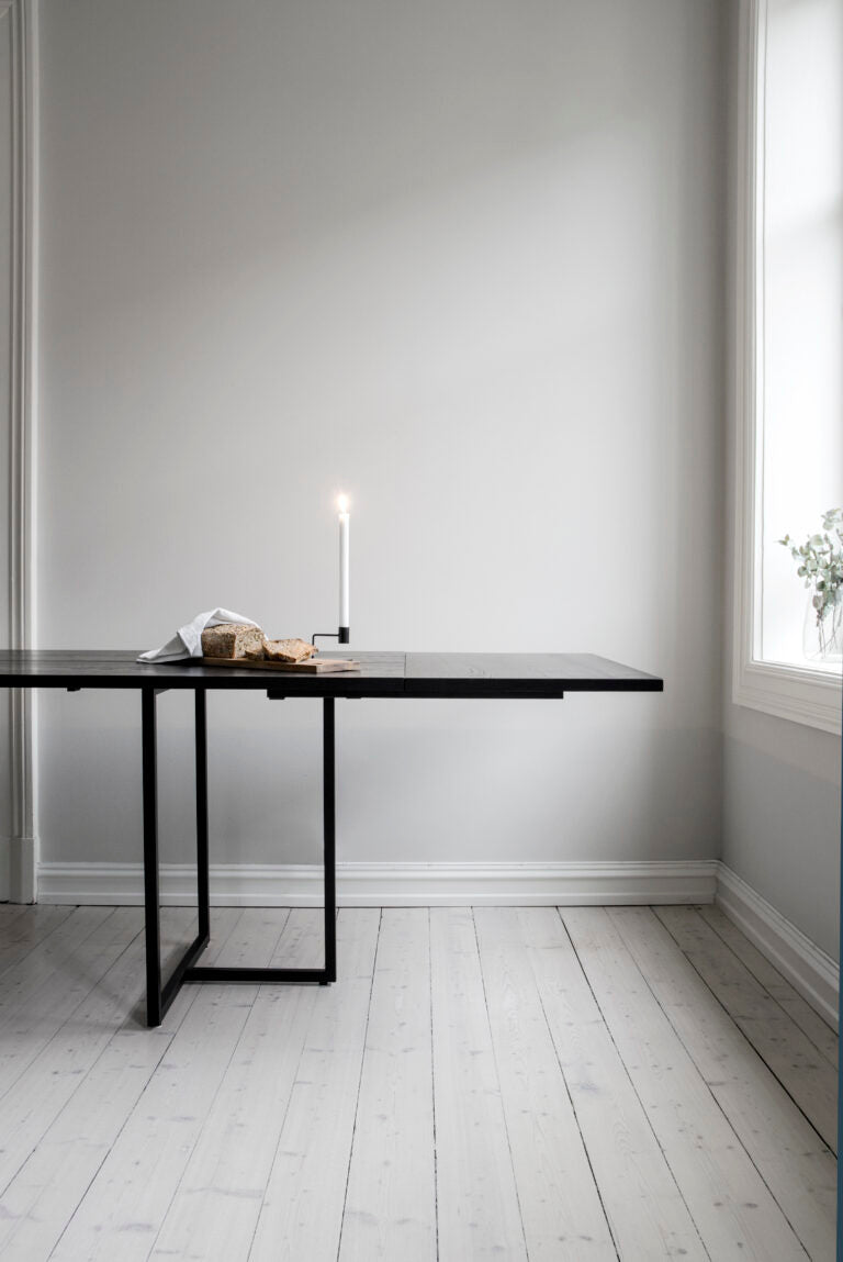 T-BORDET DINING TABLE
