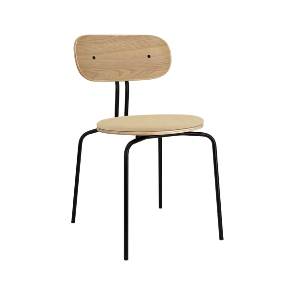 CURIOUS | CHAIR